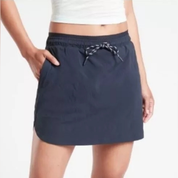 Athleta Trekkie Crest Skort in Navy Size 14 - Picture 1 of 12